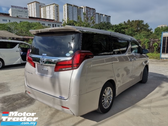 2019 TOYOTA ALPHARD 2.5 X GOLD COLOUR SUNROOF/8 SEATS/2 POWER DOOR